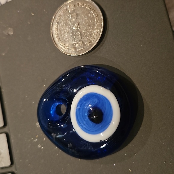Evil eye Greek glass pendant - Picture 3 of 3